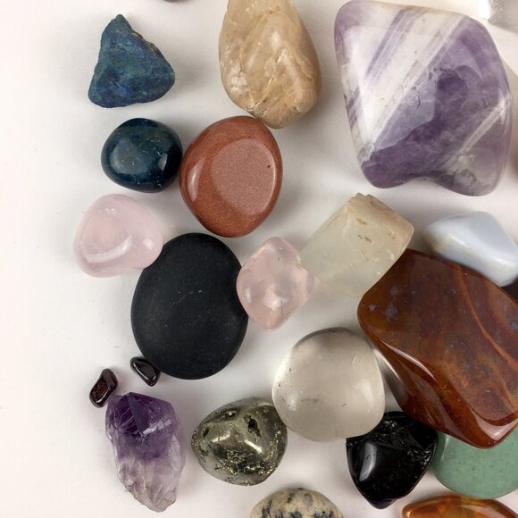 ✨Manifest and Healing Crystal Bundle ✨ - Picture 5 of 6